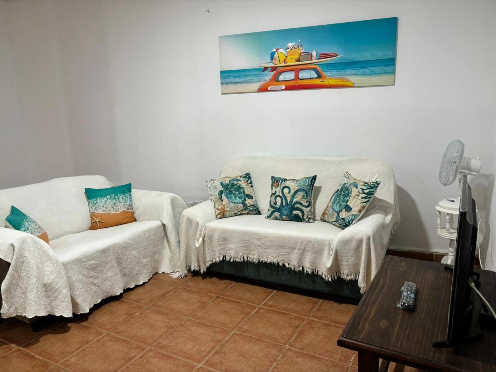Habitacion Matrimonial En Un Bajo Bano Compartido Areas Compartidas Abades  ภายนอก รูปภาพ