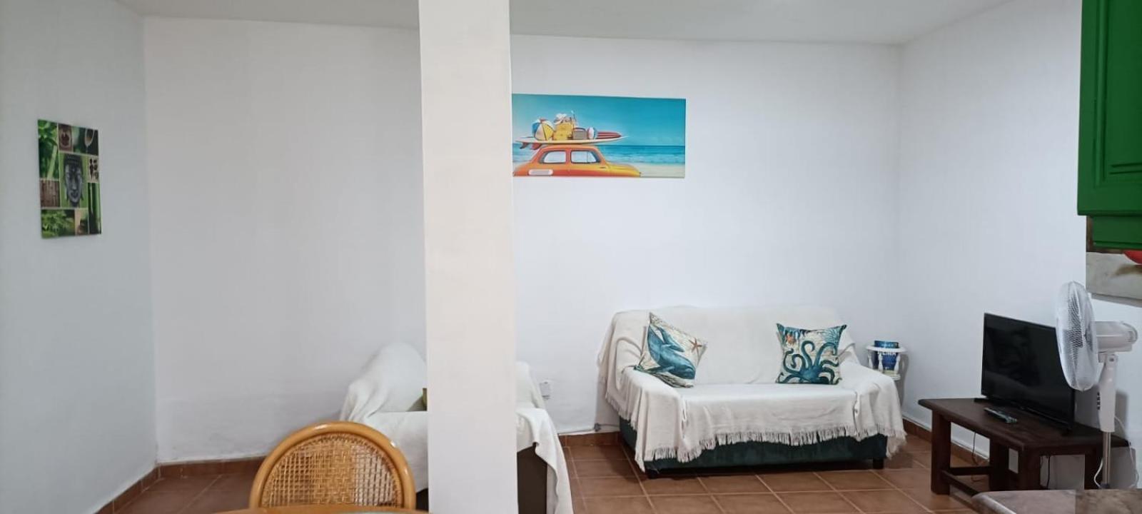 Habitacion Matrimonial En Un Bajo Bano Compartido Areas Compartidas Abades  ภายนอก รูปภาพ